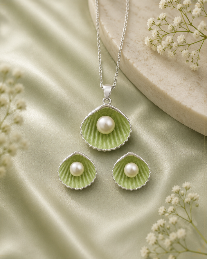 Pista Green Shell Pearl Sterling Silver Set