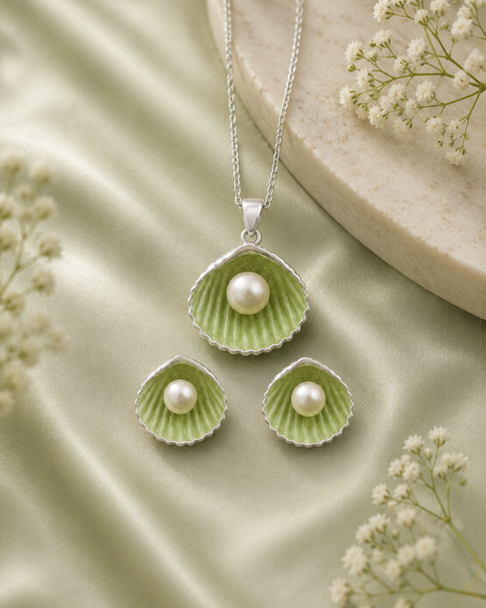 Pista Green Shell Pearl Sterling Silver Set